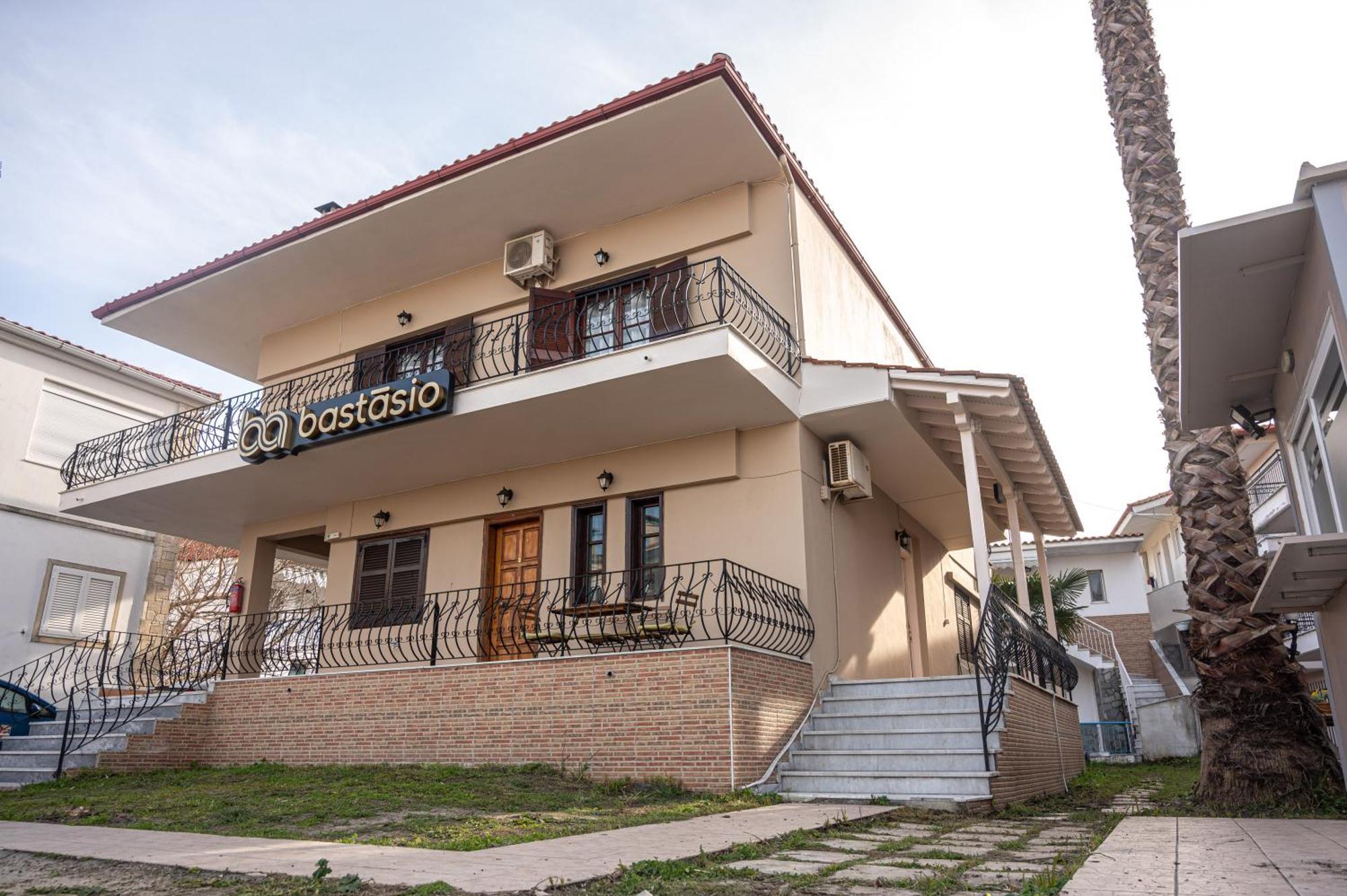Βastasio Apartments Pefkochori Eksteriør bilde