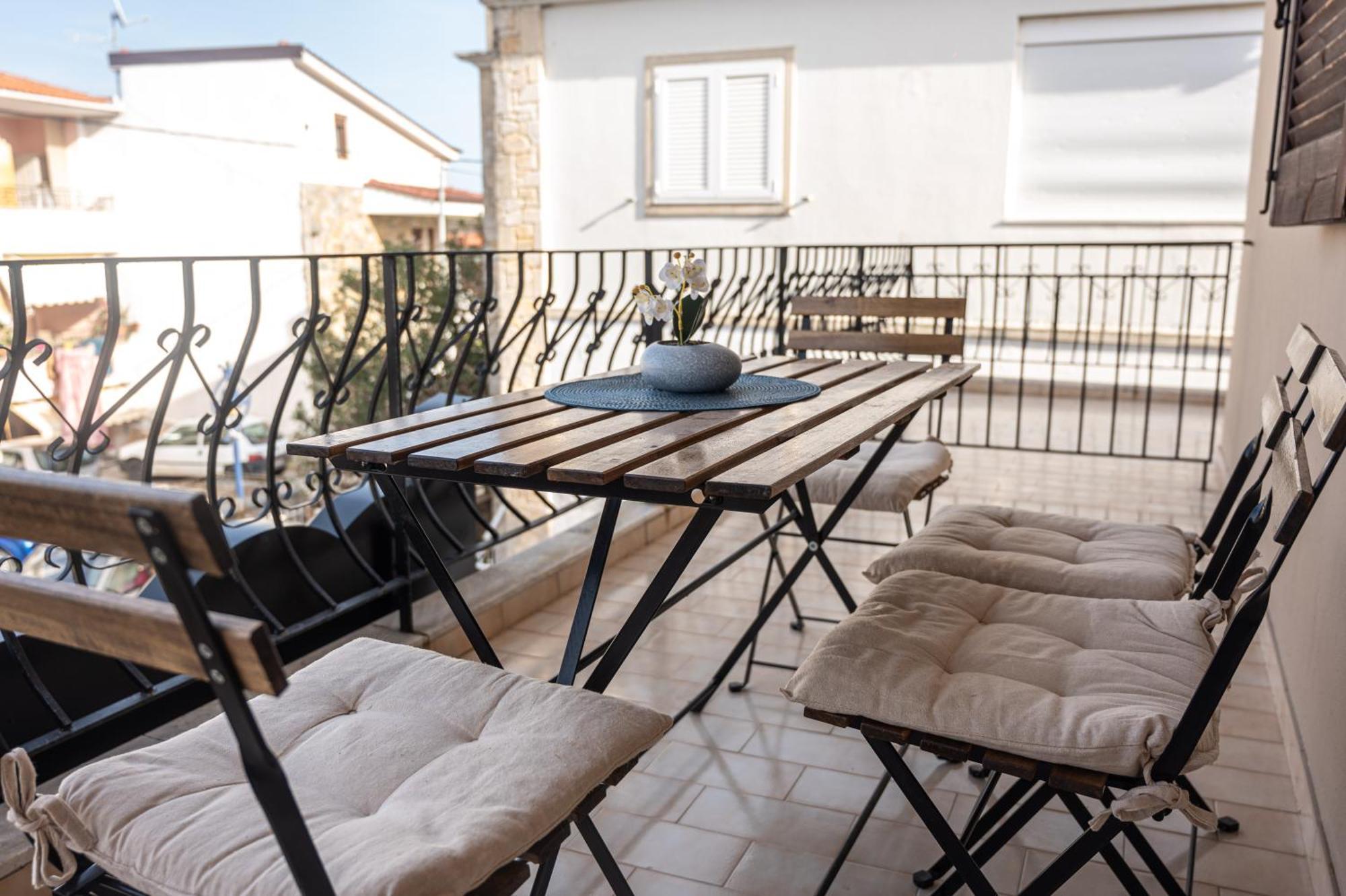 Βastasio Apartments Pefkochori Eksteriør bilde