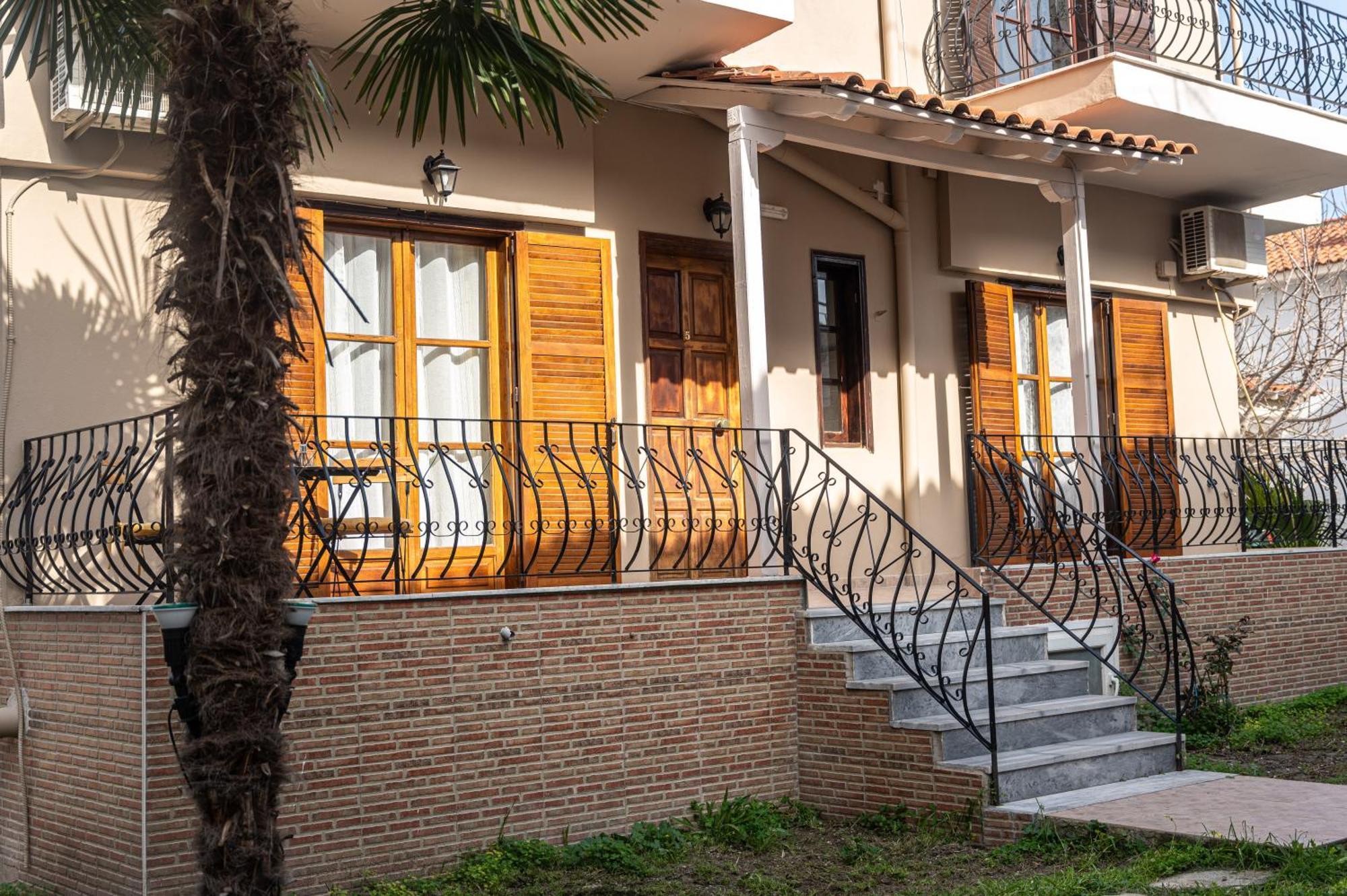 Βastasio Apartments Pefkochori Eksteriør bilde