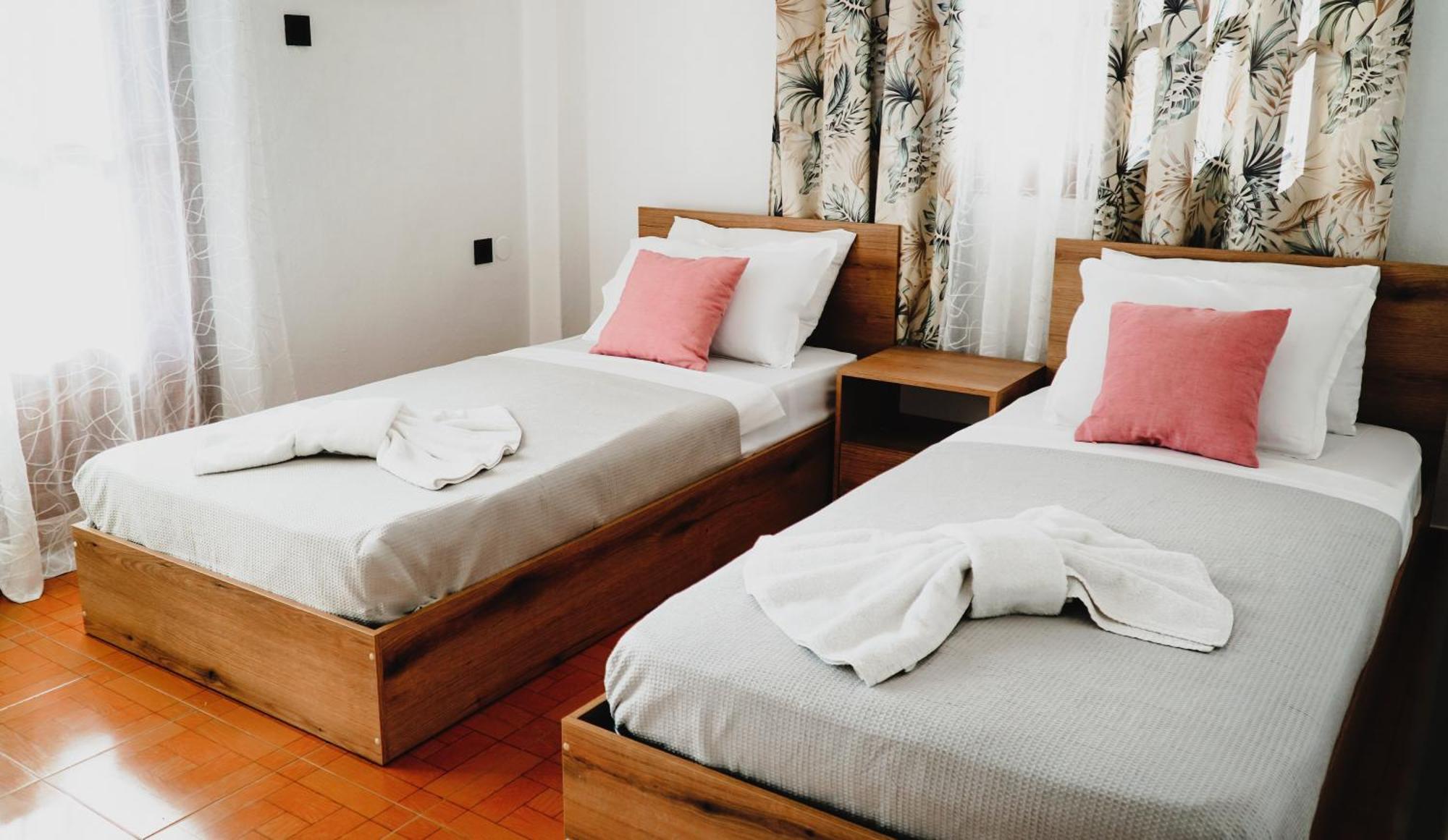 Βastasio Apartments Pefkochori Eksteriør bilde